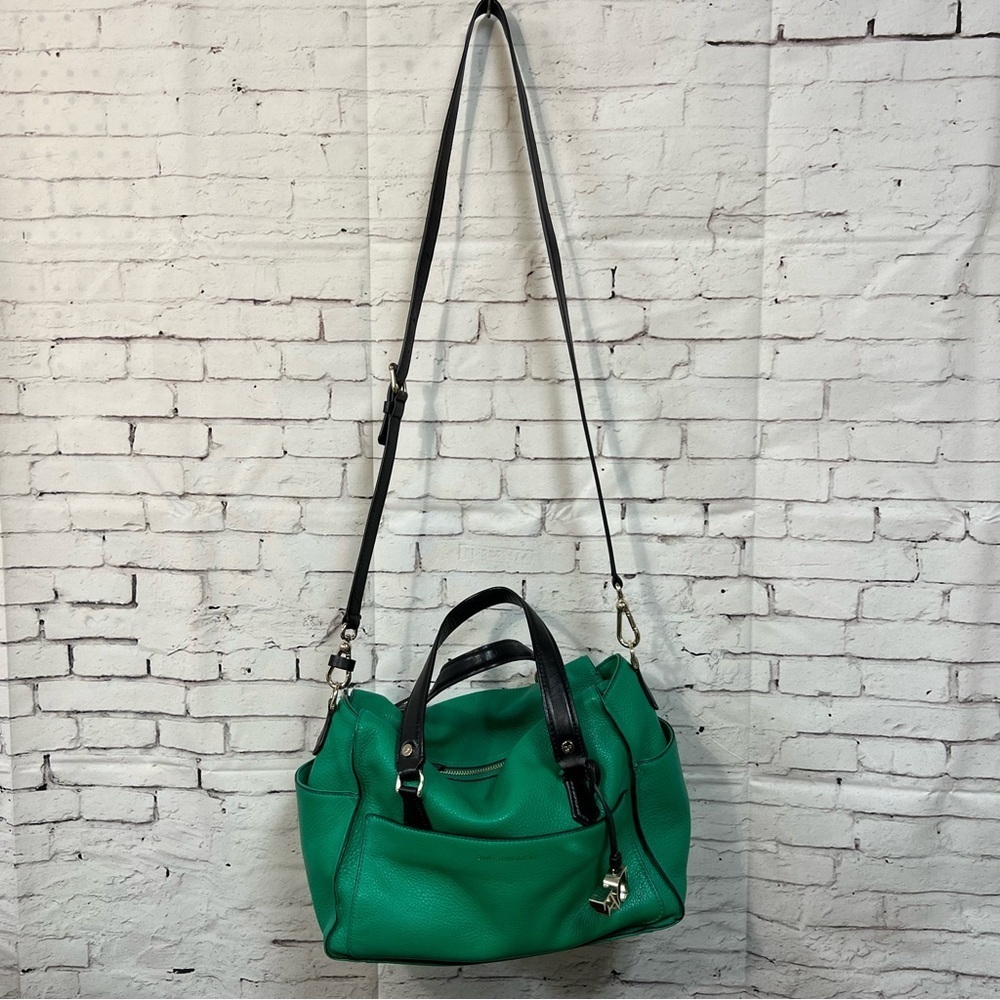 DIANE Von FURSTENBERG Spring Green LEATHER CONVERTIBLE Crossbody SATCHEL BAG - Picture 3 of 16